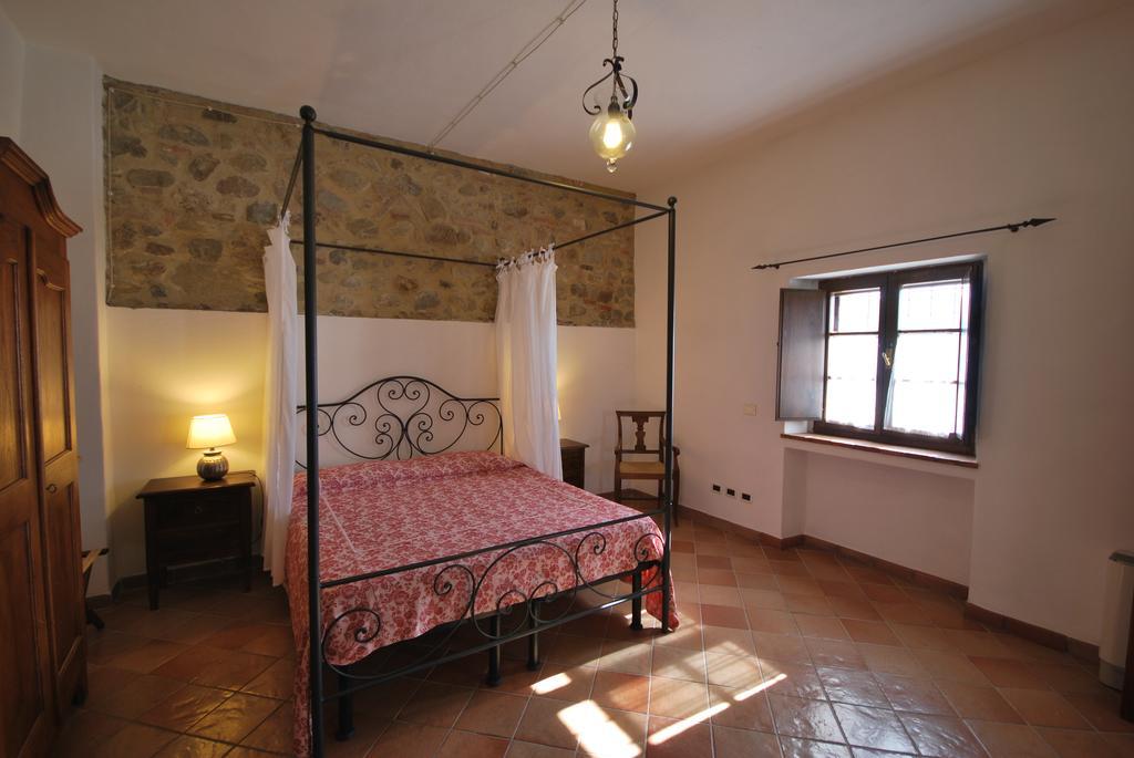 Agriturismo Ragoncino Lajatico Room photo